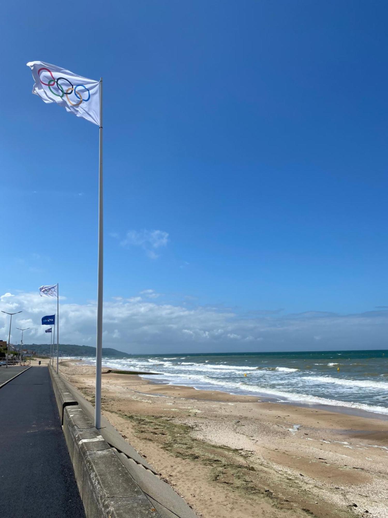 Appartement 65M2 Avec Balcon Vues Partielles Mer A 150M De La Plage Et Centre, Wifi Et Parking Prive Blonville-sur-Mer Ngoại thất bức ảnh